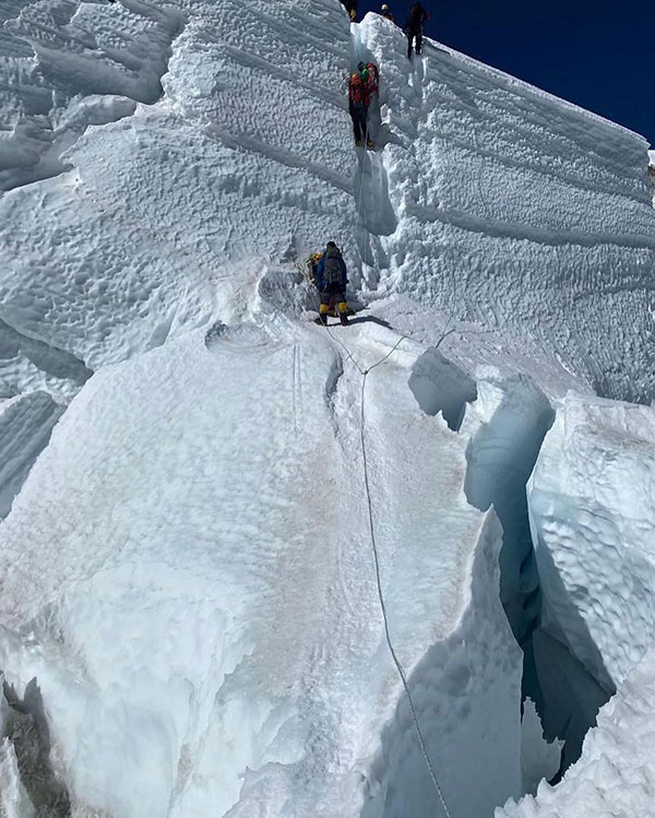 Raúl Biocchi conquistó la cima del Everest